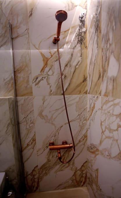 Apartment Achrafieh Luxurious Apt, 5 Min To Museum *